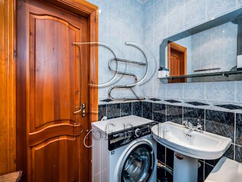 квартира за адресою Ревуцького вул., 42-Б