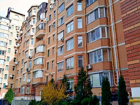 квартира за адресою В'ячеслава Чорновола вул., 44