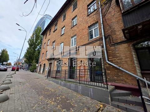 комерційна за адресою Іоанна Павла II вул. (Патріса Лумумби), 10