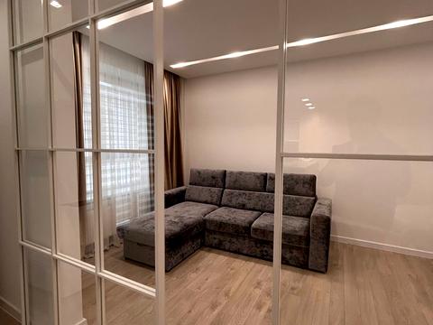 квартира за адресою Олександра Довженка вул., 37