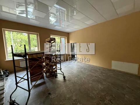 комерційна за адресою Кловський узвіз (Кловський), 20