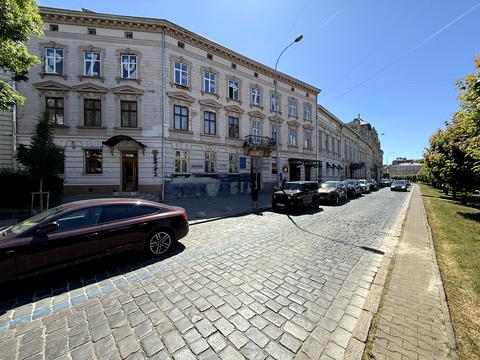 комерційна за адресою Тараса Шевченка просп., 11