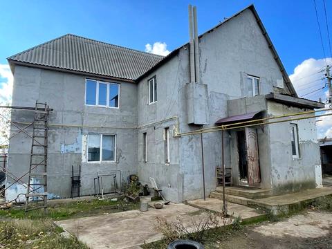 будинок за адресою Центральна вул.