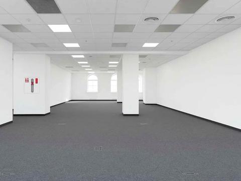 комерційна за адресою Набережно-Хрещатицька вул., 13/5