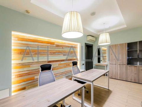 комерційна за адресою Воздвиженська вул., 22