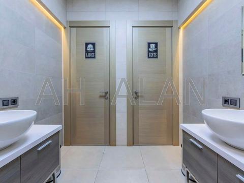 комерційна за адресою Воздвиженська вул., 22