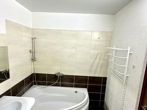 квартира за адресою Драгоманова вул., 2-Б