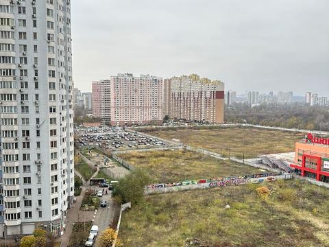 квартира за адресою Драгоманова вул., 2-Б