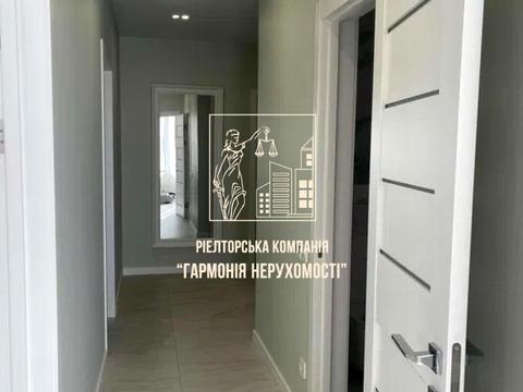 квартира за адресою Дніпровська набережна вул., 20-А