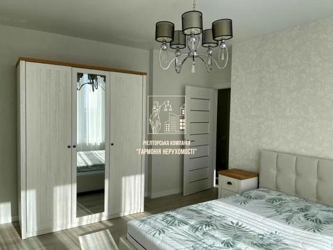 квартира за адресою Дніпровська набережна вул., 20-А