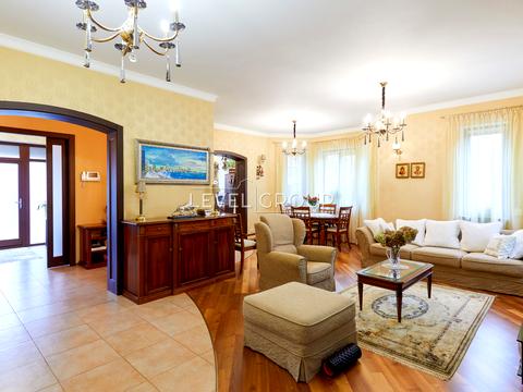 будинок за адресою Петра Сагайдачного вул., 111