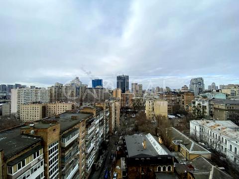 квартира по адресу Жилянская ул., 68