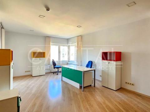 комерційна за адресою Велика Васильківська вул. (Червоноармійська), 9-2