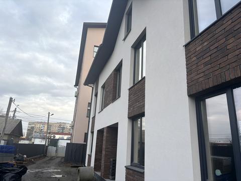 будинок за адресою Центральна вул. (Чапаєва), 37