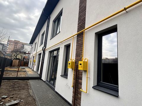 будинок за адресою Центральна вул. (Чапаєва), 37