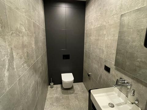 комерційна за адресою Валерія Лобановського просп., 150-Б