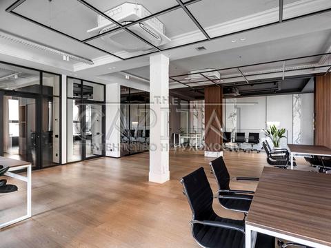 комерційна за адресою Бульварно-Кудрявська вул. (Воровського), 15а