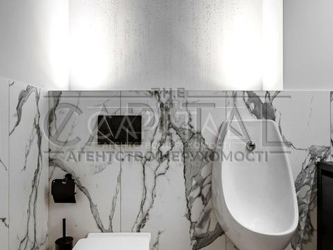 комерційна за адресою Бульварно-Кудрявська вул. (Воровського), 15а