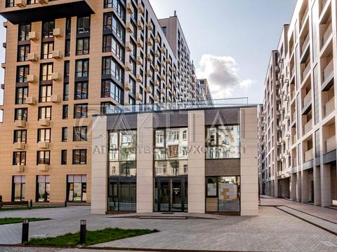 комерційна за адресою Бульварно-Кудрявська вул. (Воровського), 15а