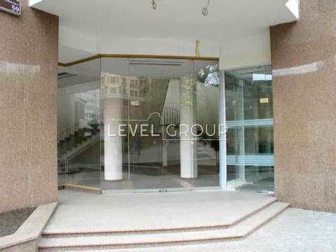 комерційна за адресою Жилянська вул., 59