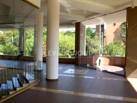 комерційна за адресою Жилянська вул., 59