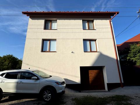 будинок за адресою Малинова, 28