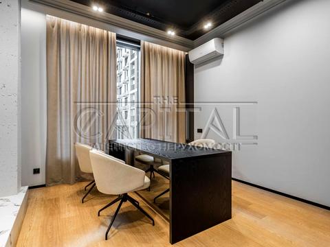 комерційна за адресою Бульварно-Кудрявська вул. (Воровського), 15а