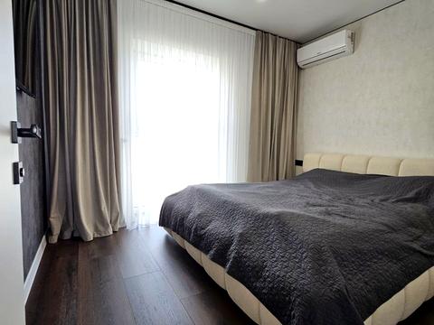 будинок за адресою Місячна вул.