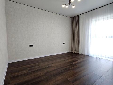 будинок за адресою Місячна вул.