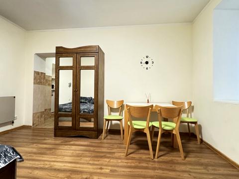 квартира за адресою Святого Теодора пл., 5