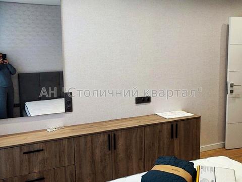 квартира за адресою Київ, Олеся Бердника вул., 1-Д