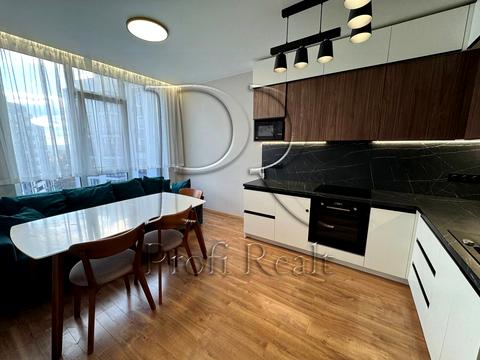 квартира по адресу Любомира Гузара просп. (Космонавта Комарова), 11