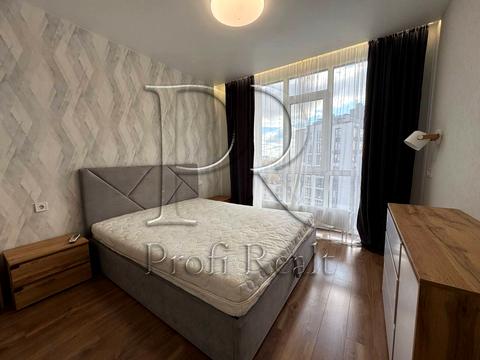 квартира по адресу Любомира Гузара просп. (Космонавта Комарова), 11