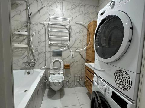 квартира по адресу Любомира Гузара просп. (Космонавта Комарова), 11