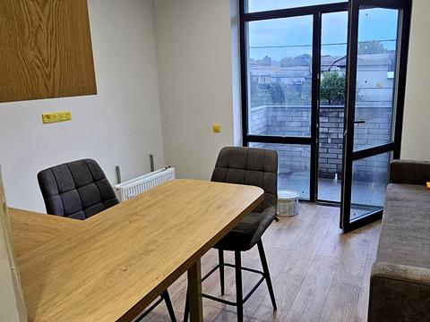 квартира за адресою Вчительська вул., 16