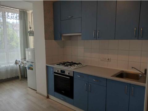 квартира за адресою Героїв Небесної Сотні просп., 32/1