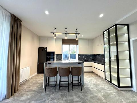 дом по адресу потічкова, 22