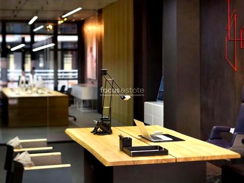 комерційна за адресою Євгена Коновальця вул. (Щорса), 36-А