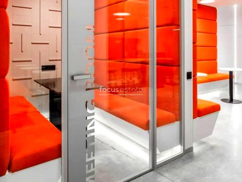 комерційна за адресою Євгена Коновальця вул. (Щорса), 36-А