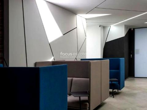 комерційна за адресою Євгена Коновальця вул. (Щорса), 36-А