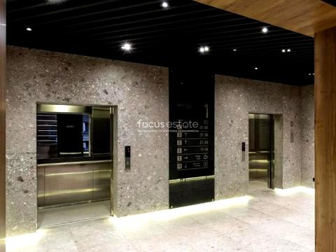 комерційна за адресою Євгена Коновальця вул. (Щорса), 36-А