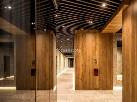 комерційна за адресою Євгена Коновальця вул. (Щорса), 36-А