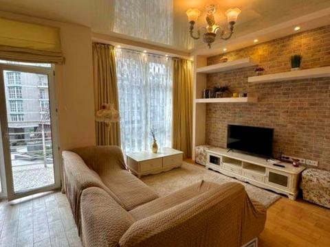 квартира за адресою Василя Тютюнника вул. (Анрі Барбюса), 53