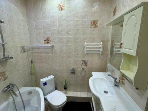 квартира за адресою Василя Тютюнника вул. (Анрі Барбюса), 53