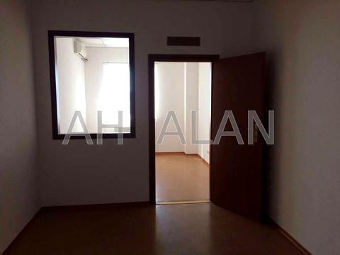 комерційна за адресою Вікентія Хвойки вул., 21