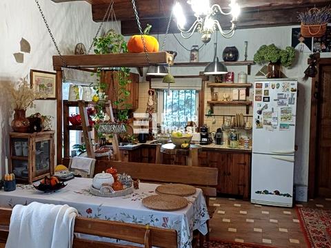 будинок за адресою с. Артюхівка, Дружби