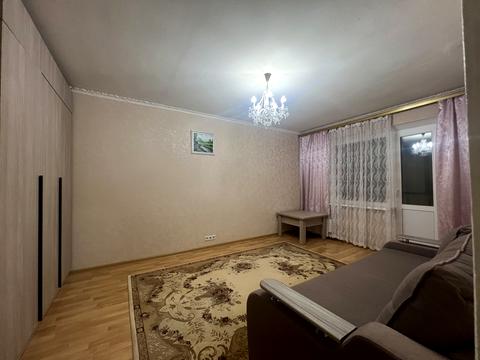 квартира за адресою Ревуцького вул., 19/1