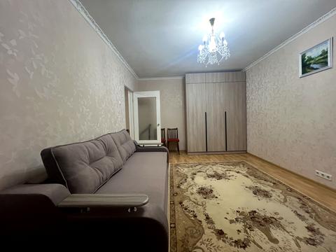 квартира за адресою Ревуцького вул., 19/1