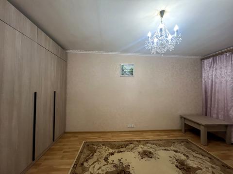 квартира за адресою Ревуцького вул., 19/1