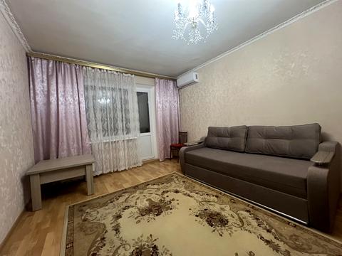 квартира за адресою Ревуцького вул., 19/1